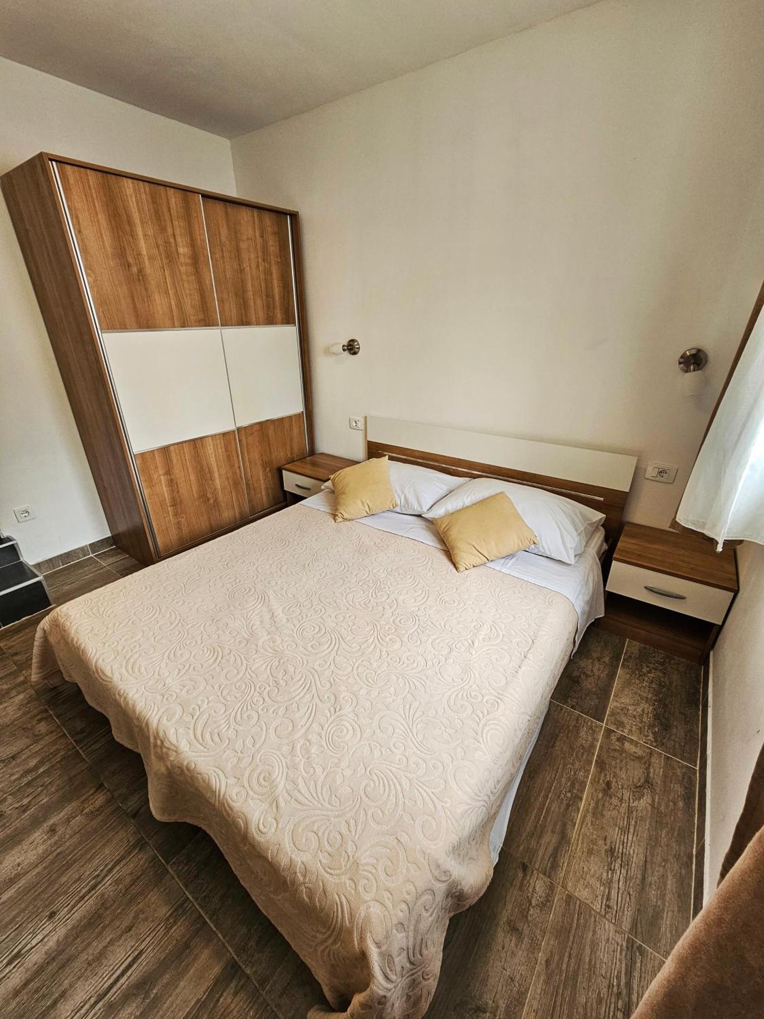 Apartments Plejic سيغيت فغانييتْسا المظهر الخارجي الصورة